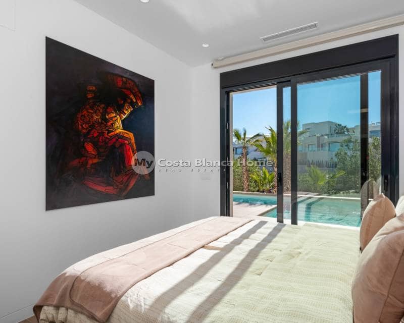 4 bedroom Villa for sale in Las Colinas Golf with pool - € 829,000 (Ref: 8824120)