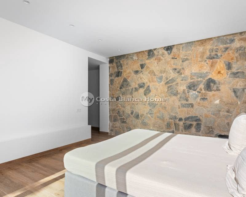 4 bedroom Villa for sale in Las Colinas Golf with pool - € 829,000 (Ref: 8824120)