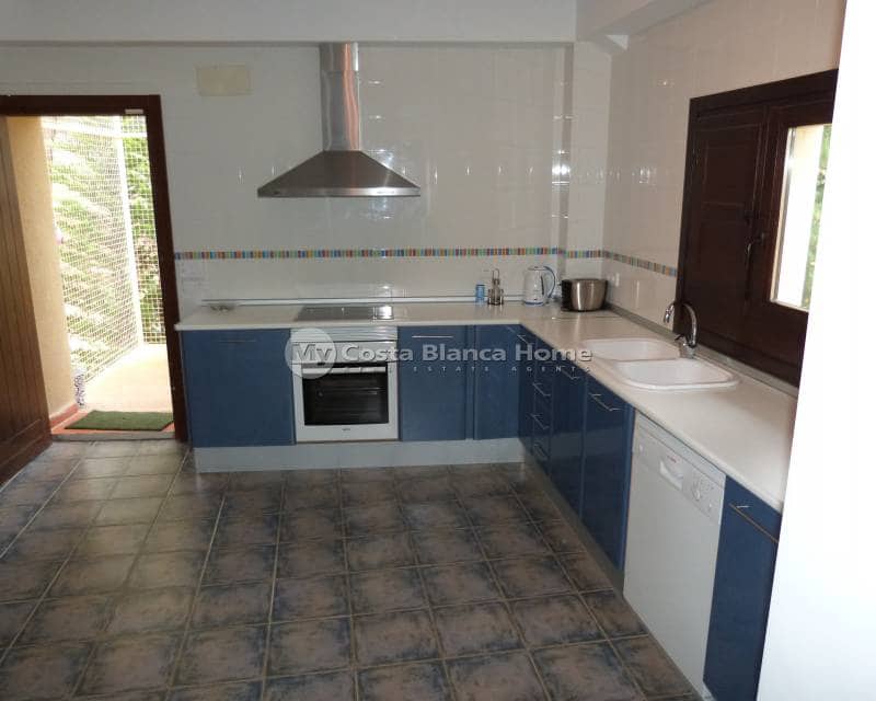 15 soveværelse Finca/Landehus til salg i Ibi med swimmingpool - € 850.000 (Ref: 8824121)