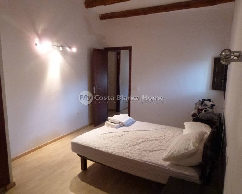 15 soveværelse Finca/Landehus til salg i Ibi med swimmingpool - € 850.000 (Ref: 8824121)