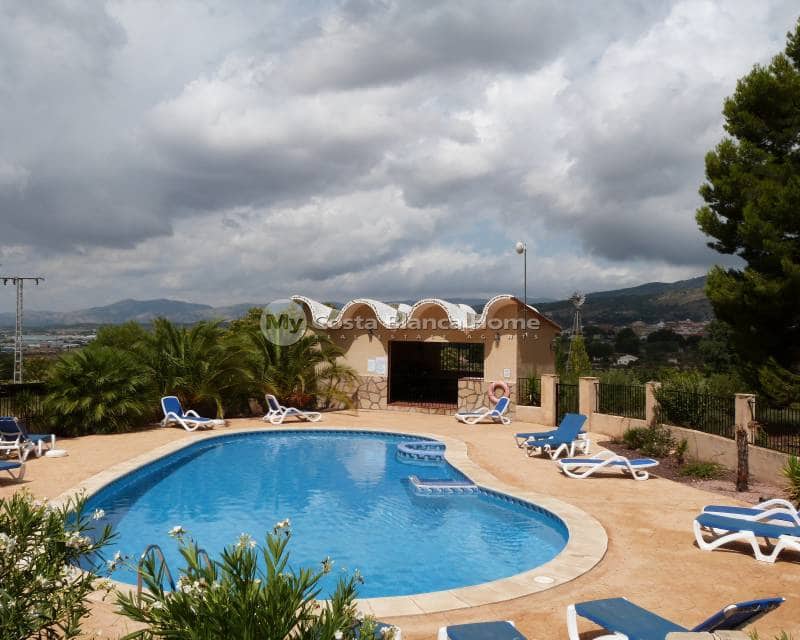 15 soveværelse Finca/Landehus til salg i Ibi med swimmingpool - € 850.000 (Ref: 8824121)