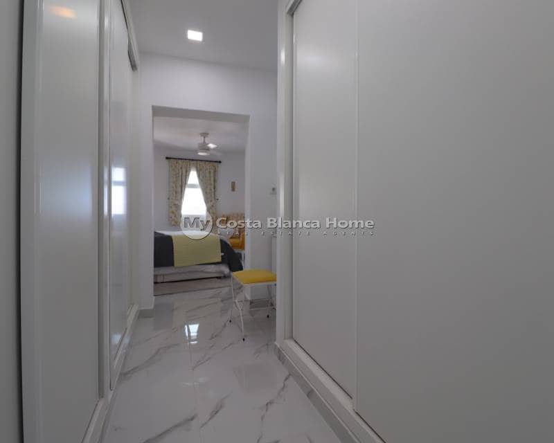 5 sypialnia Willa na sprzedaż w Algorfa z basenem - 685 000 € (Ref: 8824123)