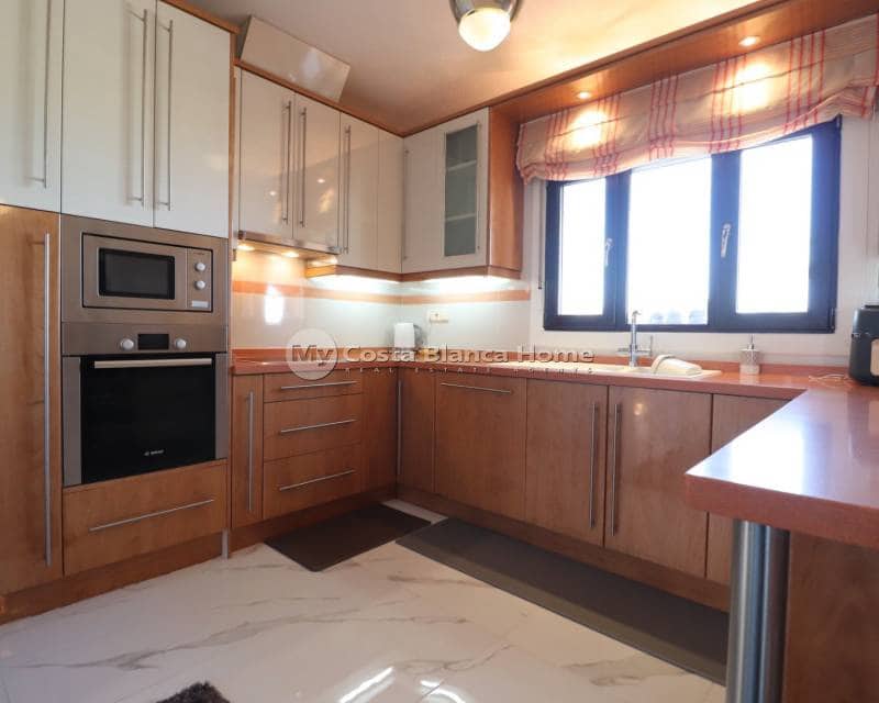 5 sypialnia Willa na sprzedaż w Algorfa z basenem - 685 000 € (Ref: 8824123)