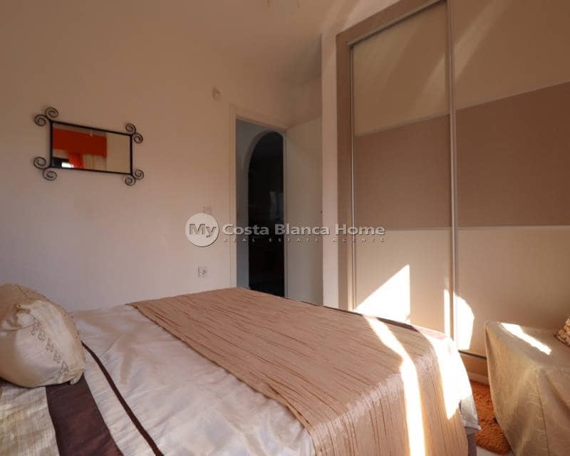 5 sypialnia Willa na sprzedaż w Algorfa z basenem - 685 000 € (Ref: 8824123)