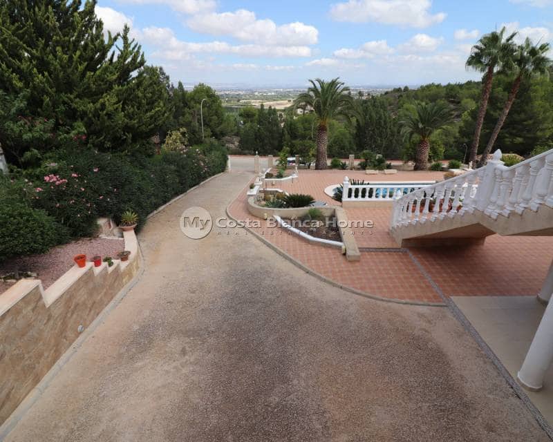 Chalet de 3 habitaciones en Algorfa en venta con piscina - 585.000 € (Ref: 8824125)