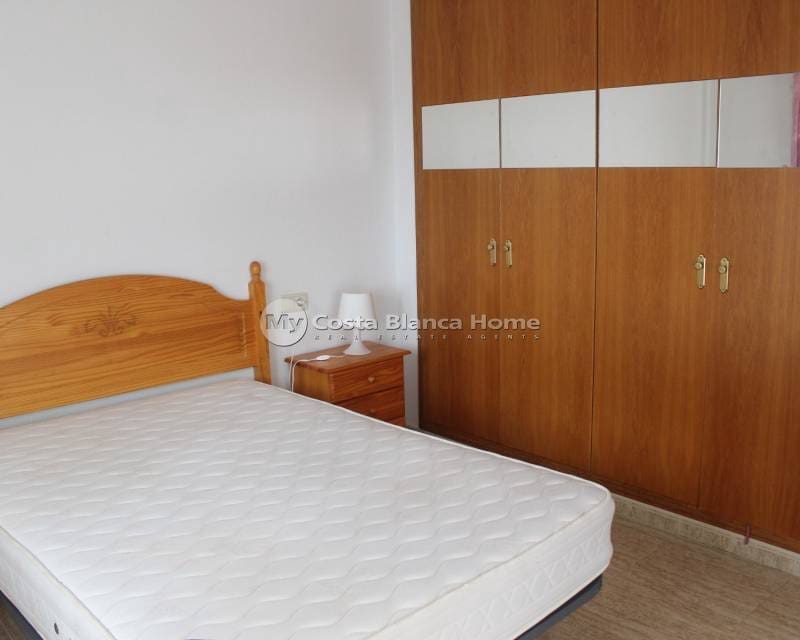 3 bedroom Semi-detached Villa for sale in Algorfa with pool - € 265,000 (Ref: 8824141)