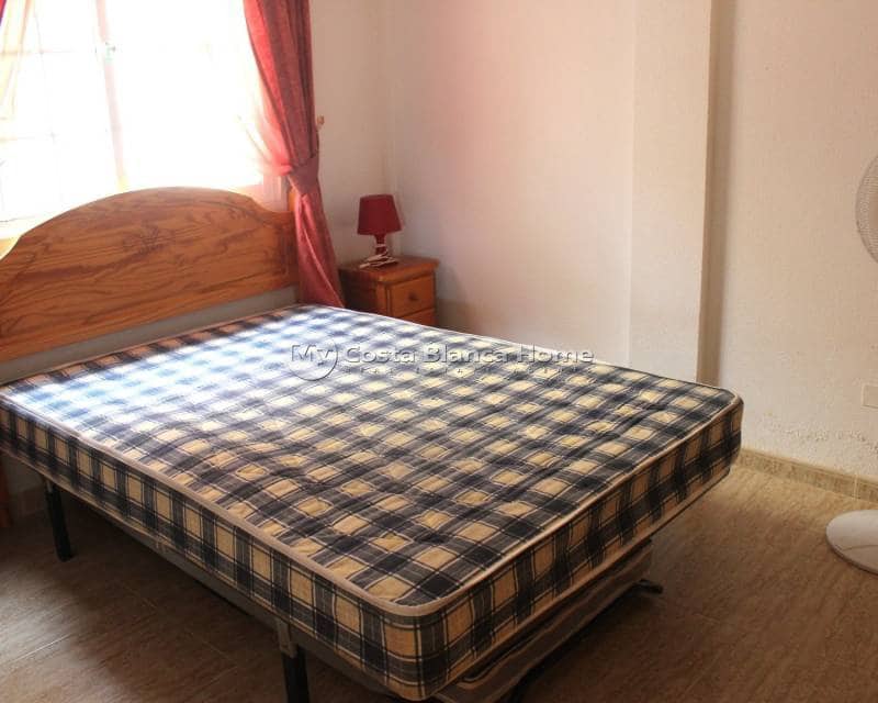 3 bedroom Semi-detached Villa for sale in Algorfa with pool - € 265,000 (Ref: 8824141)