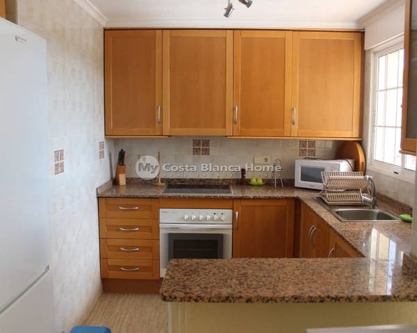 3 bedroom Semi-detached Villa for sale in Algorfa with pool - € 265,000 (Ref: 8824141)