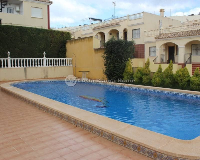 3 bedroom Semi-detached Villa for sale in Algorfa with pool - € 265,000 (Ref: 8824141)