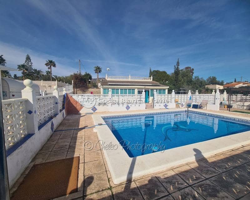 3 sovrum Finca/Hus på landet till salu i Albatera med pool - 229 950 € (Ref: 8848163)