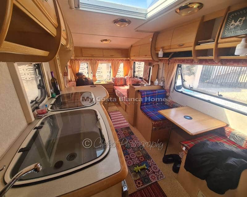 3 sovrum Finca/Hus på landet till salu i Albatera med pool - 229 950 € (Ref: 8848163)