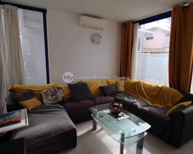 4 bedroom Villa for sale in Fortuna with pool - € 259,900 (Ref: 8880718)