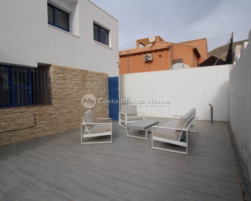 4 bedroom Villa for sale in Fortuna with pool - € 259,900 (Ref: 8880718)