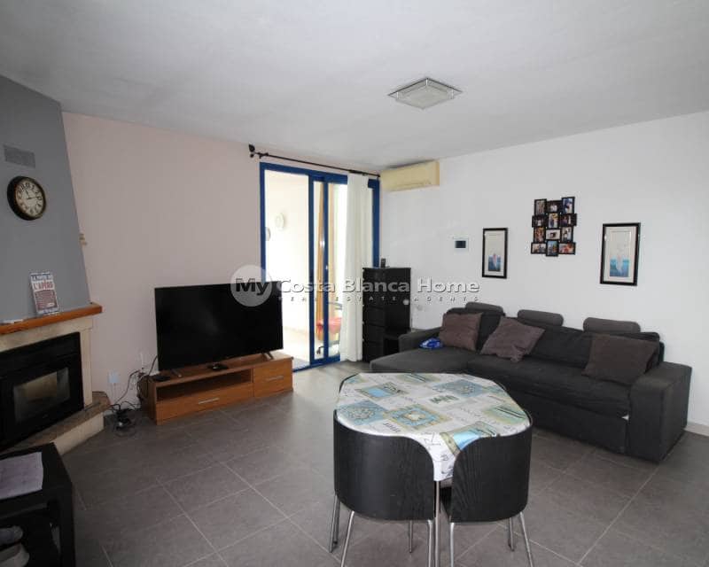 4 bedroom Villa for sale in Fortuna with pool - € 259,900 (Ref: 8880718)