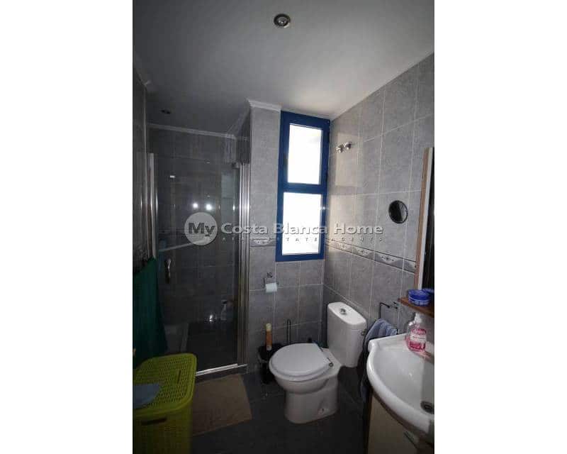 4 bedroom Villa for sale in Fortuna with pool - € 259,900 (Ref: 8880718)