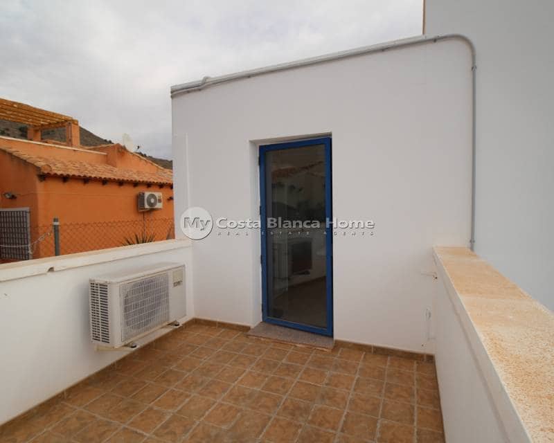 4 bedroom Villa for sale in Fortuna with pool - € 259,900 (Ref: 8880718)