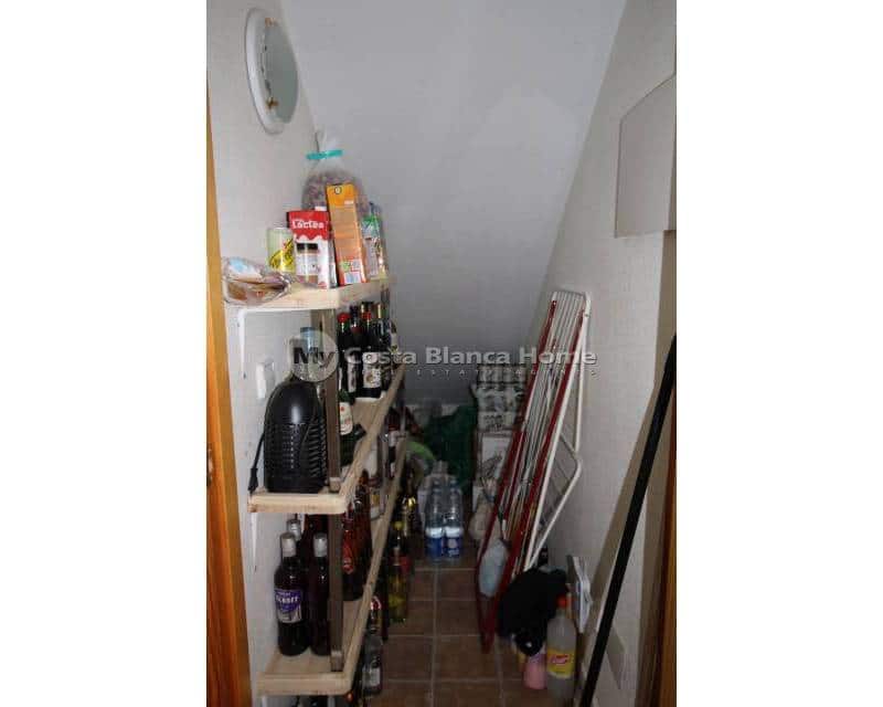 4 bedroom Villa for sale in Fortuna with pool - € 259,900 (Ref: 8880718)