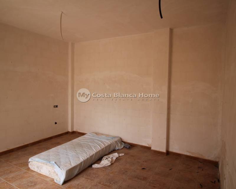 3 bedroom Villa for sale in Fortuna - € 139,900 (Ref: 8880724)