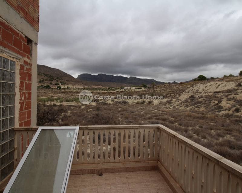 3 bedroom Villa for sale in Fortuna - € 139,900 (Ref: 8880724)