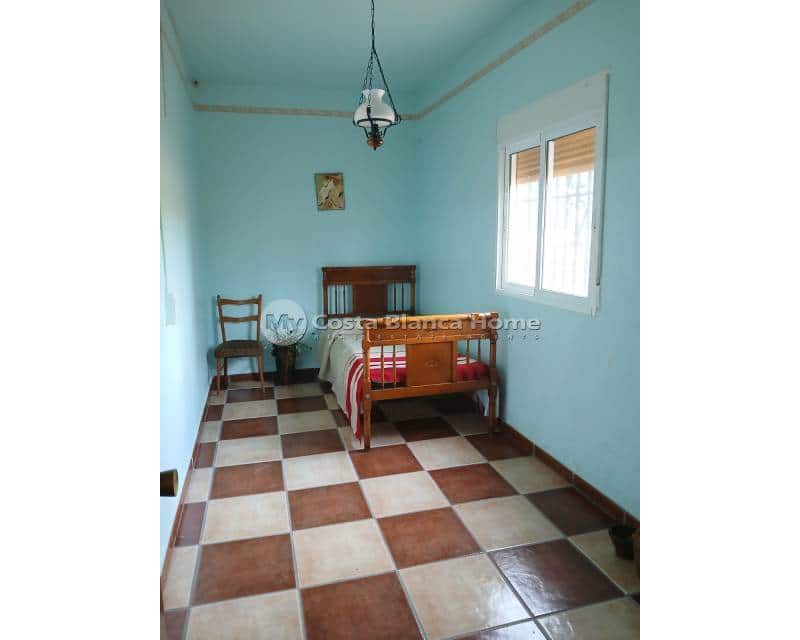 3 bedroom Finca/Country House for sale in Jumilla - € 140,000 (Ref: 8880731)