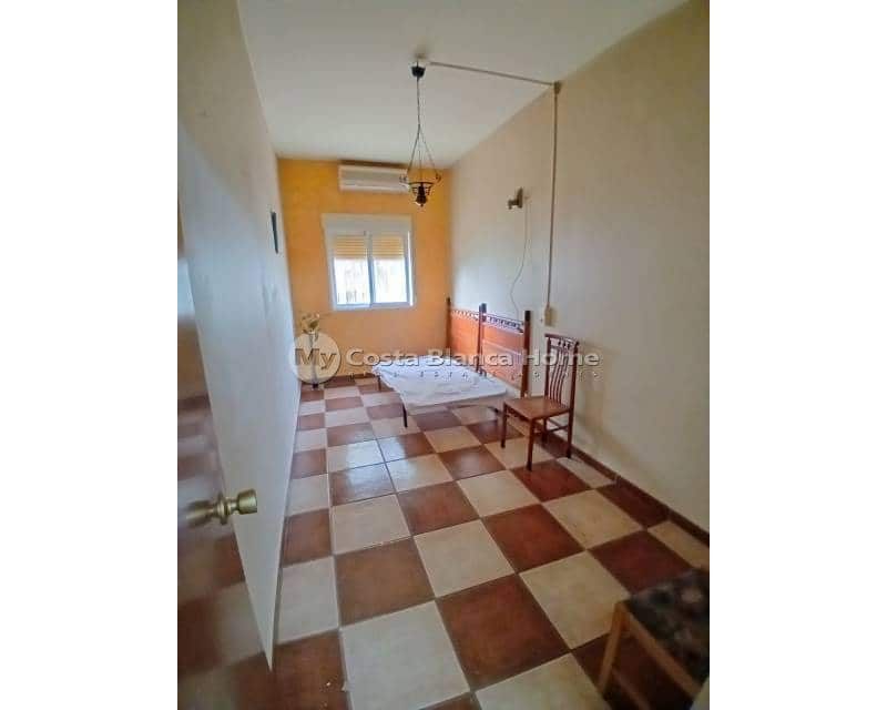 3 bedroom Finca/Country House for sale in Jumilla - € 140,000 (Ref: 8880731)