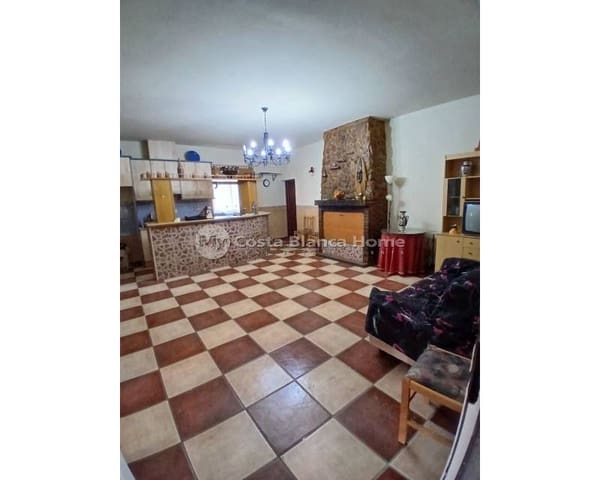 3 bedroom Finca/Country House for sale in Jumilla - € 140,000 (Ref: 8880731)