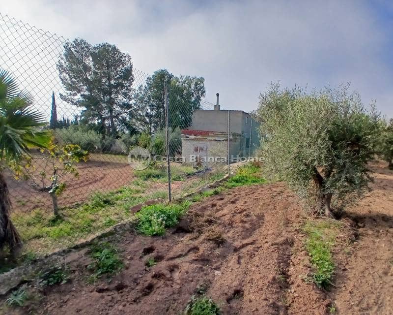 3 bedroom Finca/Country House for sale in Jumilla - € 140,000 (Ref: 8880731)
