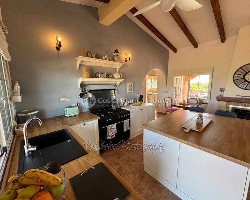 3 chambre Villa/Maison à vendre à Dolores avec piscine - 445 000 € (Ref: 8911484)