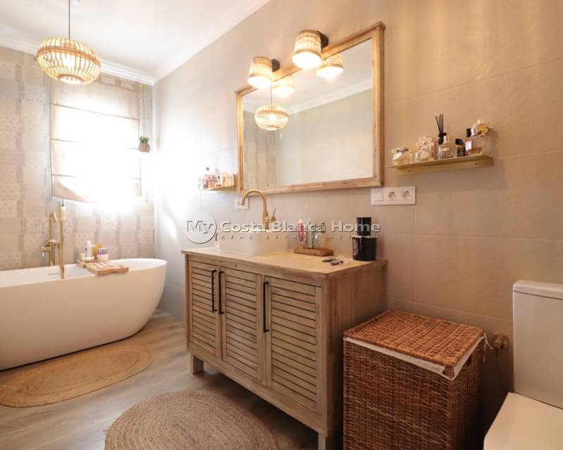 3 bedroom Finca/Country House for sale in Rojales with pool - € 850,000 (Ref: 8969180)