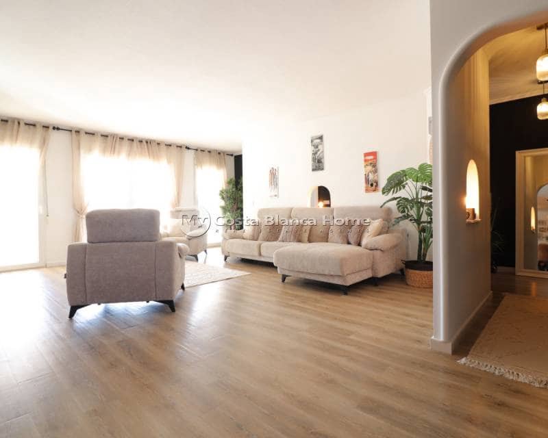 3 bedroom Finca/Country House for sale in Rojales with pool - € 850,000 (Ref: 8969180)