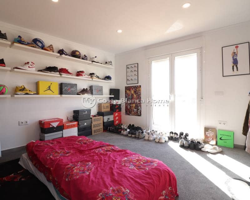 3 bedroom Finca/Country House for sale in Rojales with pool - € 850,000 (Ref: 8969180)