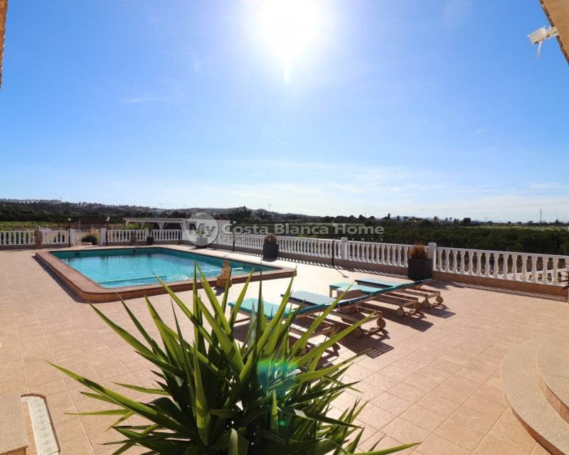 3 bedroom Finca/Country House for sale in Rojales with pool - € 850,000 (Ref: 8969180)