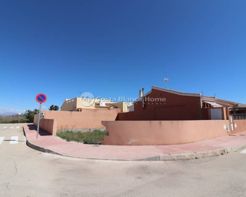 Byggetomt til salgs i Daya Nueva - € 75 000 (Ref: 8969191)