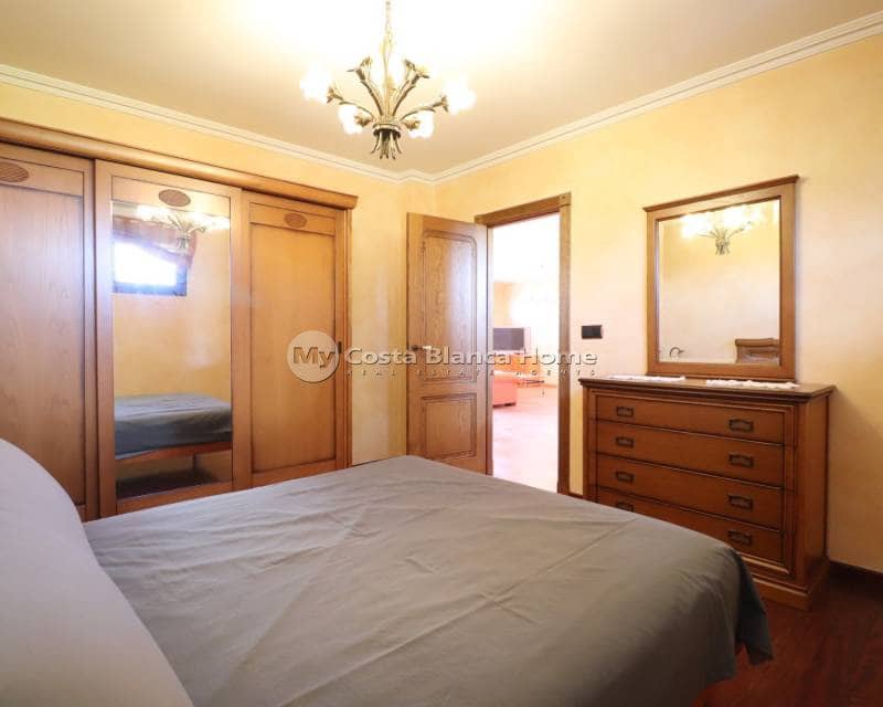 6 sypialnia Finka/Dom wiejski na sprzedaż w Callosa de Segura z basenem - 675 000 € (Ref: 8969196)