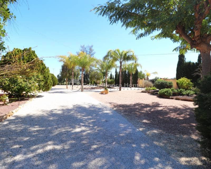 6 sypialnia Finka/Dom wiejski na sprzedaż w Callosa de Segura z basenem - 675 000 € (Ref: 8969196)