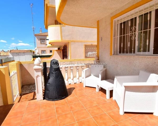 3 sovrum Hus till salu i Playa Flamenca, Orihuela med pool - 184 950 € (Ref: 8969216)