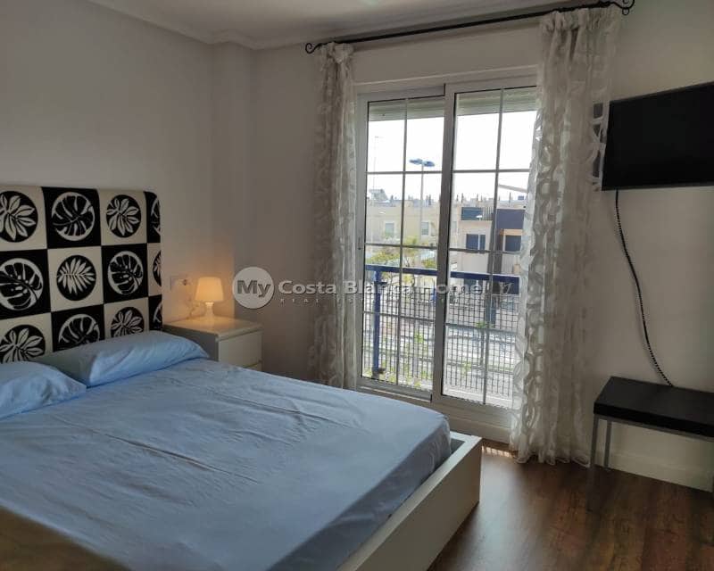 2 soveværelse Lejlighed til salg i Pilar de la Horadada med swimmingpool - € 349.000 (Ref: 8969233)