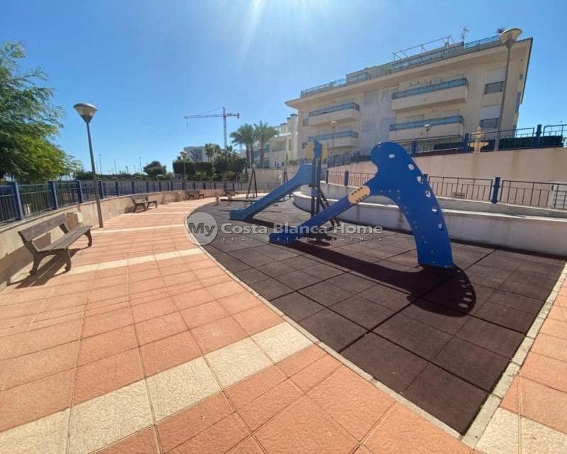 2 soveværelse Lejlighed til salg i Pilar de la Horadada med swimmingpool - € 349.000 (Ref: 8969233)