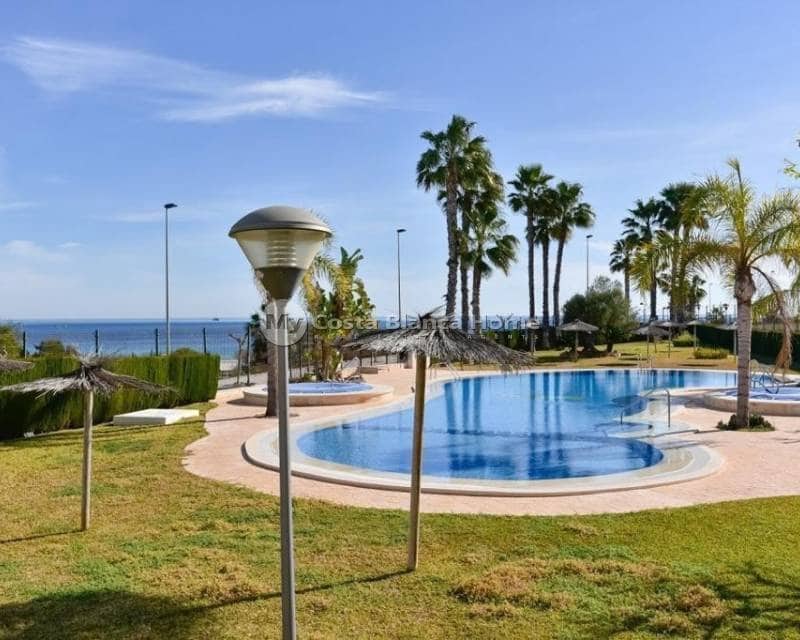 2 soveværelse Lejlighed til salg i Pilar de la Horadada med swimmingpool - € 349.000 (Ref: 8969233)