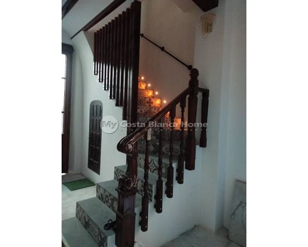 4 soveværelse Byhus til salg i Beniarjó - € 215.000 (Ref: 8969235)