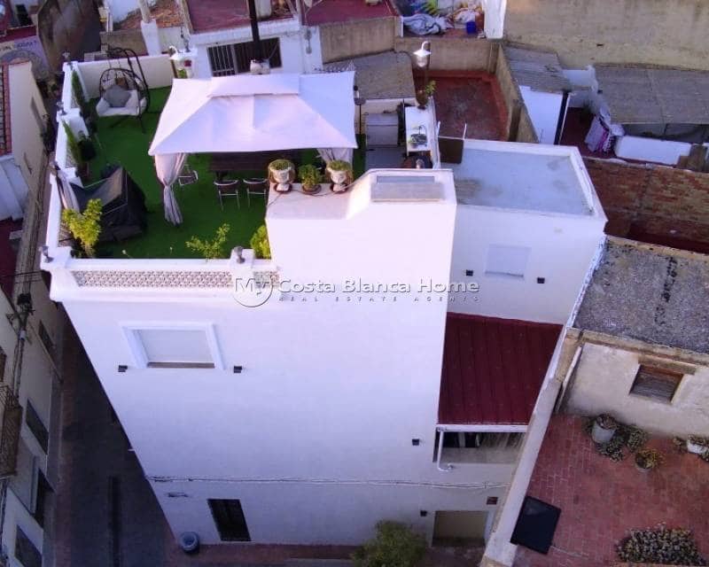 4 Zimmer Haus zu verkaufen in Beniarjo - 215.000 € (Ref: 8969235)