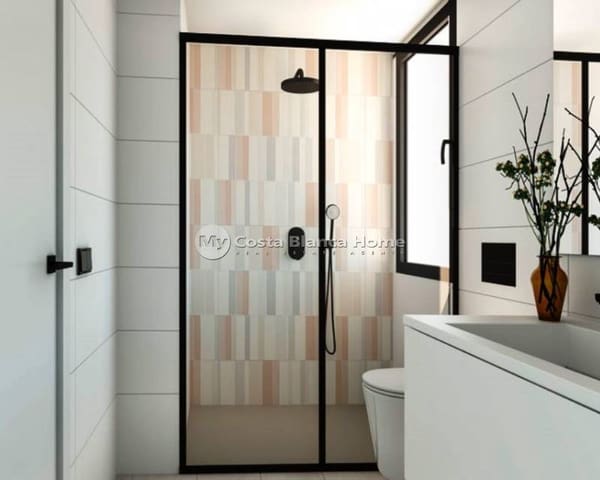 Chalet de 3 habitaciones en Centro Urbano, Dénia en venta con piscina - 675.000 € (Ref: 8969241)