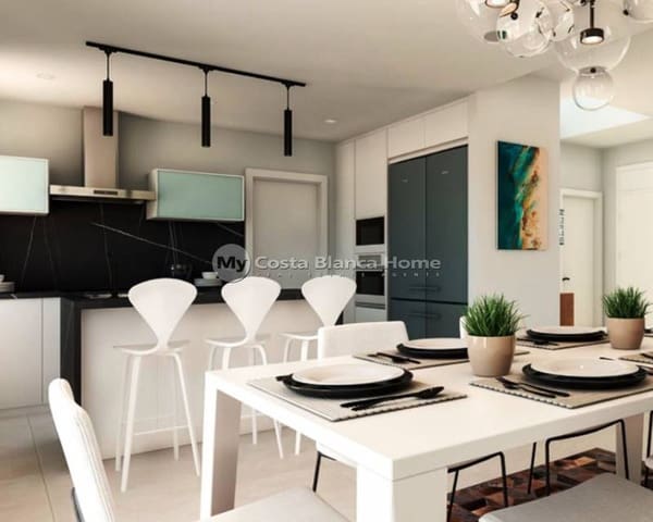 Chalet de 3 habitaciones en Centro Urbano, Dénia en venta con piscina - 675.000 € (Ref: 8969241)