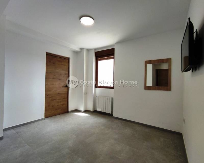 4 soveværelse Finca/Landehus til salg i Cocentaina - € 330.000 (Ref: 8969245)