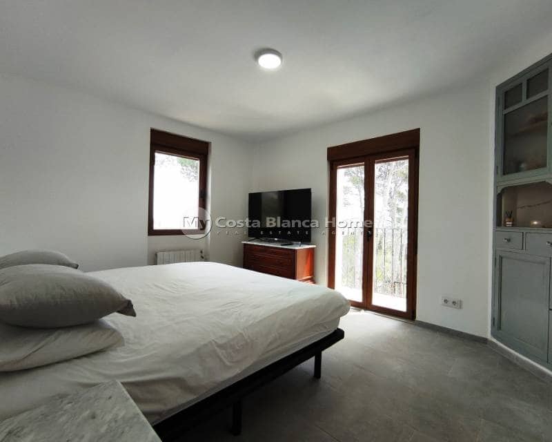 4 soveværelse Finca/Landehus til salg i Cocentaina - € 330.000 (Ref: 8969245)