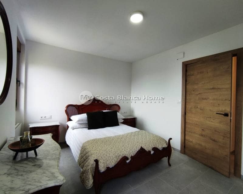 4 soveværelse Finca/Landehus til salg i Cocentaina - € 330.000 (Ref: 8969245)