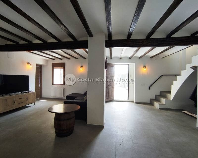 4 soveværelse Finca/Landehus til salg i Cocentaina - € 330.000 (Ref: 8969245)