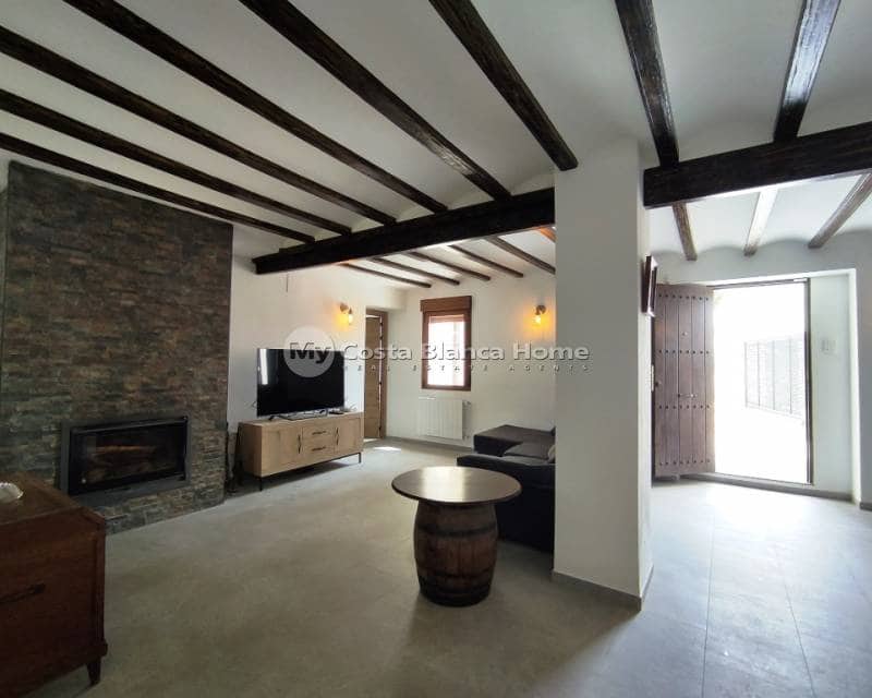 4 soveværelse Finca/Landehus til salg i Cocentaina - € 330.000 (Ref: 8969245)