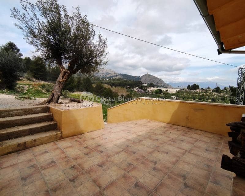 4 soveværelse Finca/Landehus til salg i Cocentaina - € 330.000 (Ref: 8969245)