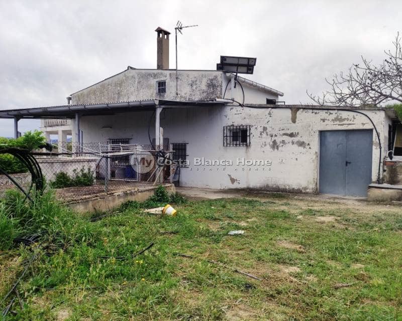 3 soveværelse Finca/Landehus til salg i Albaida med swimmingpool - € 110.000 (Ref: 8969246)